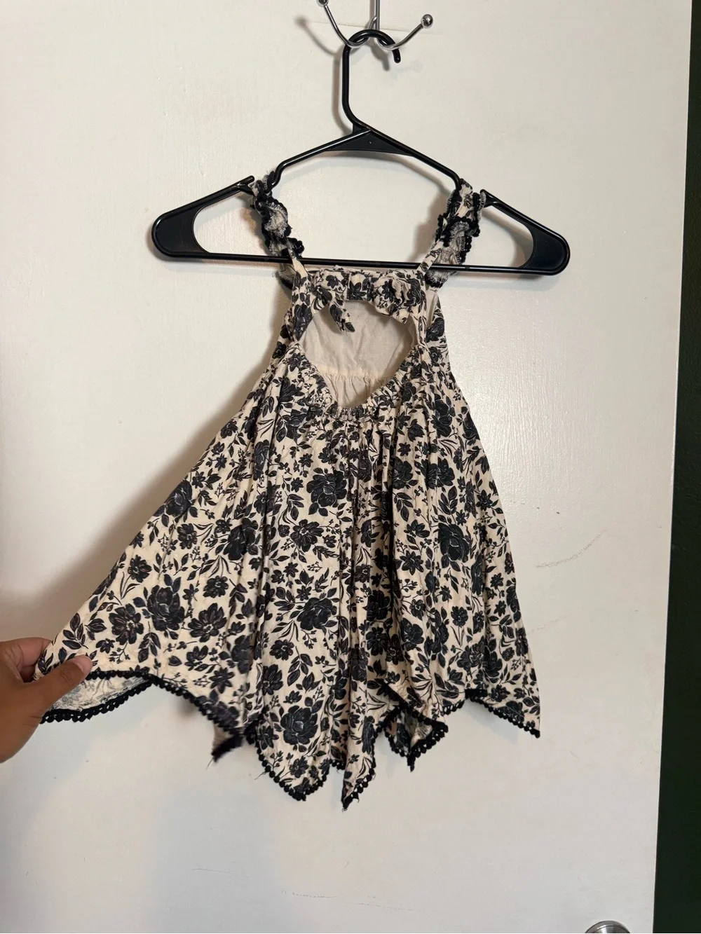 Joie baby black and cream floral print dress size 24M